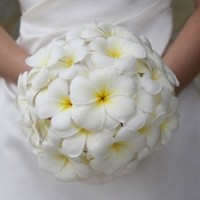Weddings in malta flowers