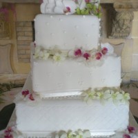 Square Malta Wedding Cake