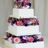 Malta Wedding Cakes with fresh flowers