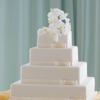 Square Malta Wedding Cakes